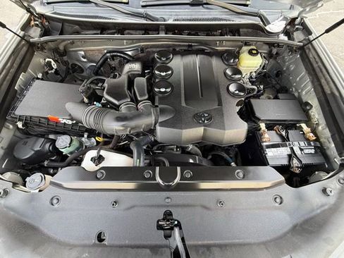 Used 2019 Toyota 4Runner TRD Off-Road Premium image 23