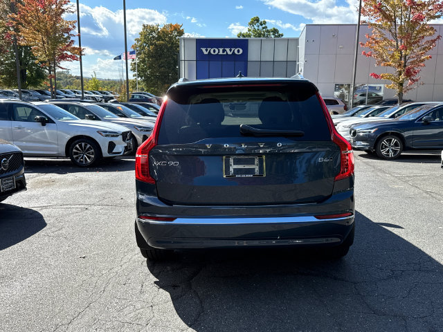 Certified 2024 Volvo XC90 B6 Plus w/ Protection Package AWD/4WD image 3