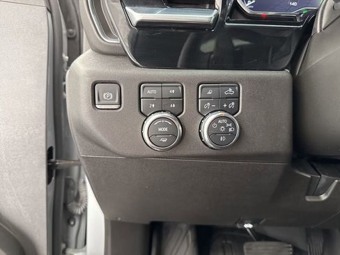 Used 2024 GMC Sierra 1500 Elevation w/ Elevation Premium Package image 34