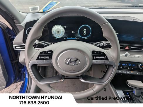 Certified 2023 Hyundai Elantra SEL w/ Convenience Package image 8