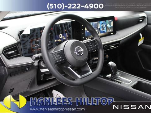 New 2026 Nissan Kicks SV image 11