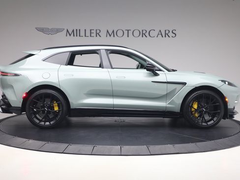 Used 2025 Aston Martin DBX 707 AWD/4WD image 9