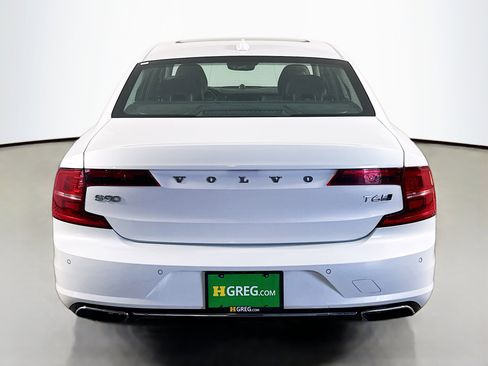 Used 2018 Volvo S90 T6 Inscription w/ Convenience Package image 8