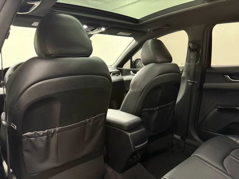 Used 2023 Kia K5 GT-Line image 13