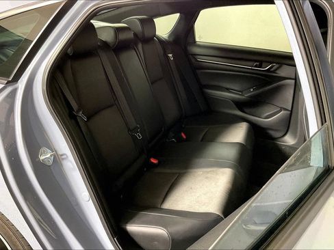 Used 2022 Honda Accord Sport image 26