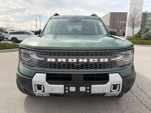 Used 2025 Ford Bronco Sport Badlands w/ Badlands Tech Package AWD/4WD image 2