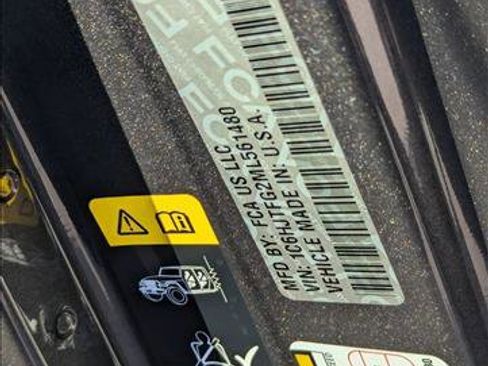 Used 2021 Jeep Gladiator Overland image 20