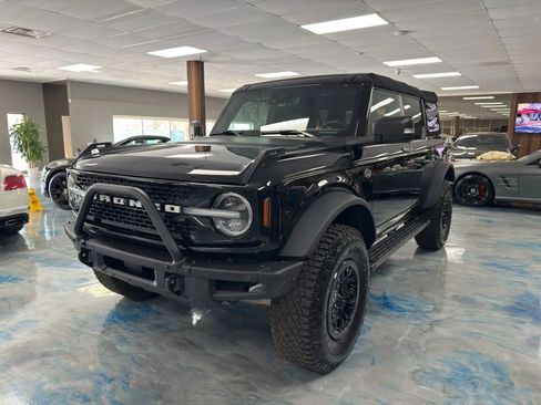 Used 2023 Ford Bronco Wildtrak AWD/4WD image 3
