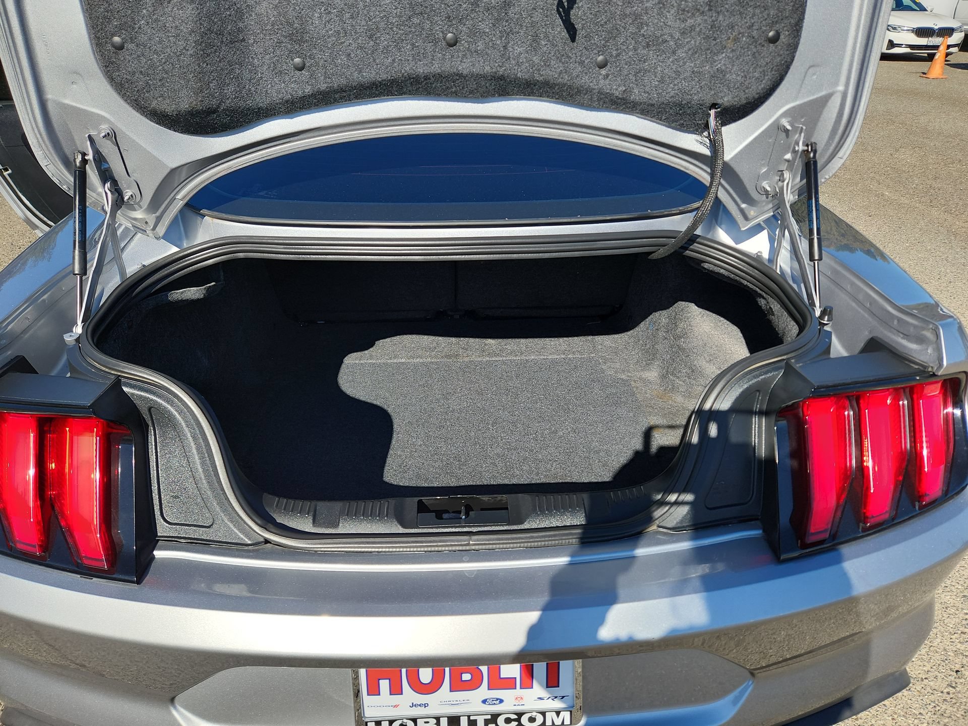 Used 2020 Ford Mustang Coupe RWD image 19