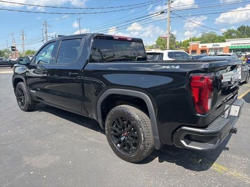 Used 2024 GMC Sierra 1500 Elevation AWD/4WD image 4
