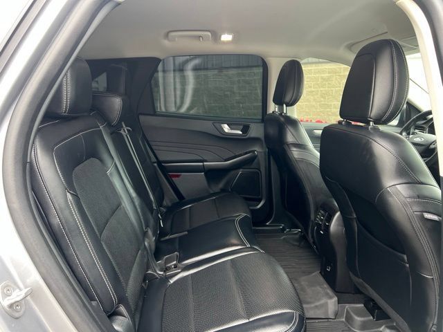 Used 2021 Ford Escape SEL AWD/4WD image 13