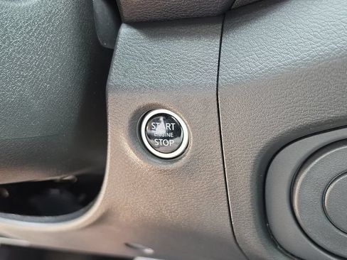 Certified 2024 Nissan Frontier SV w/ Technology Package RWD image 25