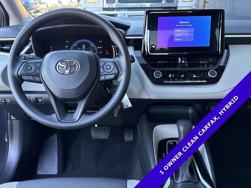 Used 2026 Toyota Corolla LE image 7