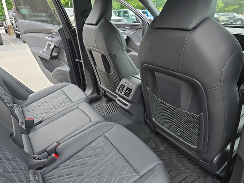 Used 2025 Audi SQ5 Premium Plus AWD/4WD image 11