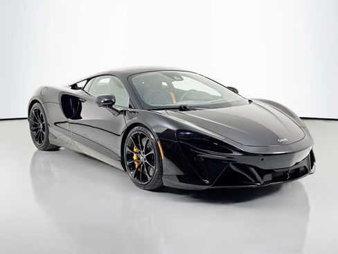 New 2026 McLaren Artura RWD image 1