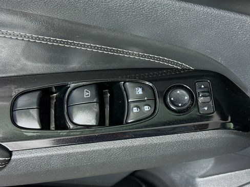 Used 2021 Nissan Altima 2.5 SV image 24