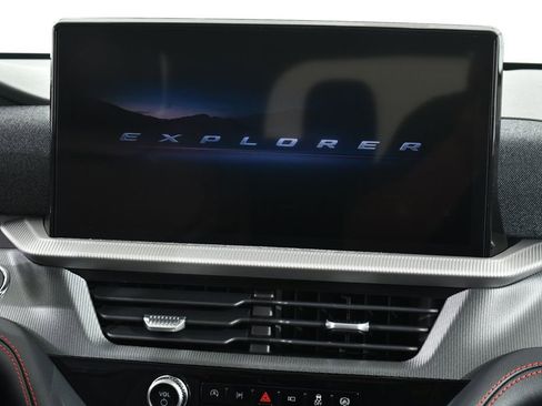 New 2026 Ford Explorer ST-Line AWD/4WD image 9