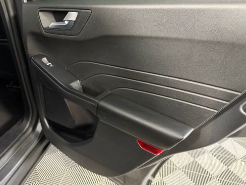 Used 2025 Ford Escape ST-Line AWD/4WD image 27