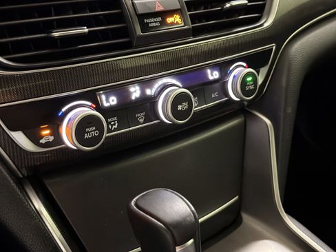 Used 2020 Honda Accord Sport image 25
