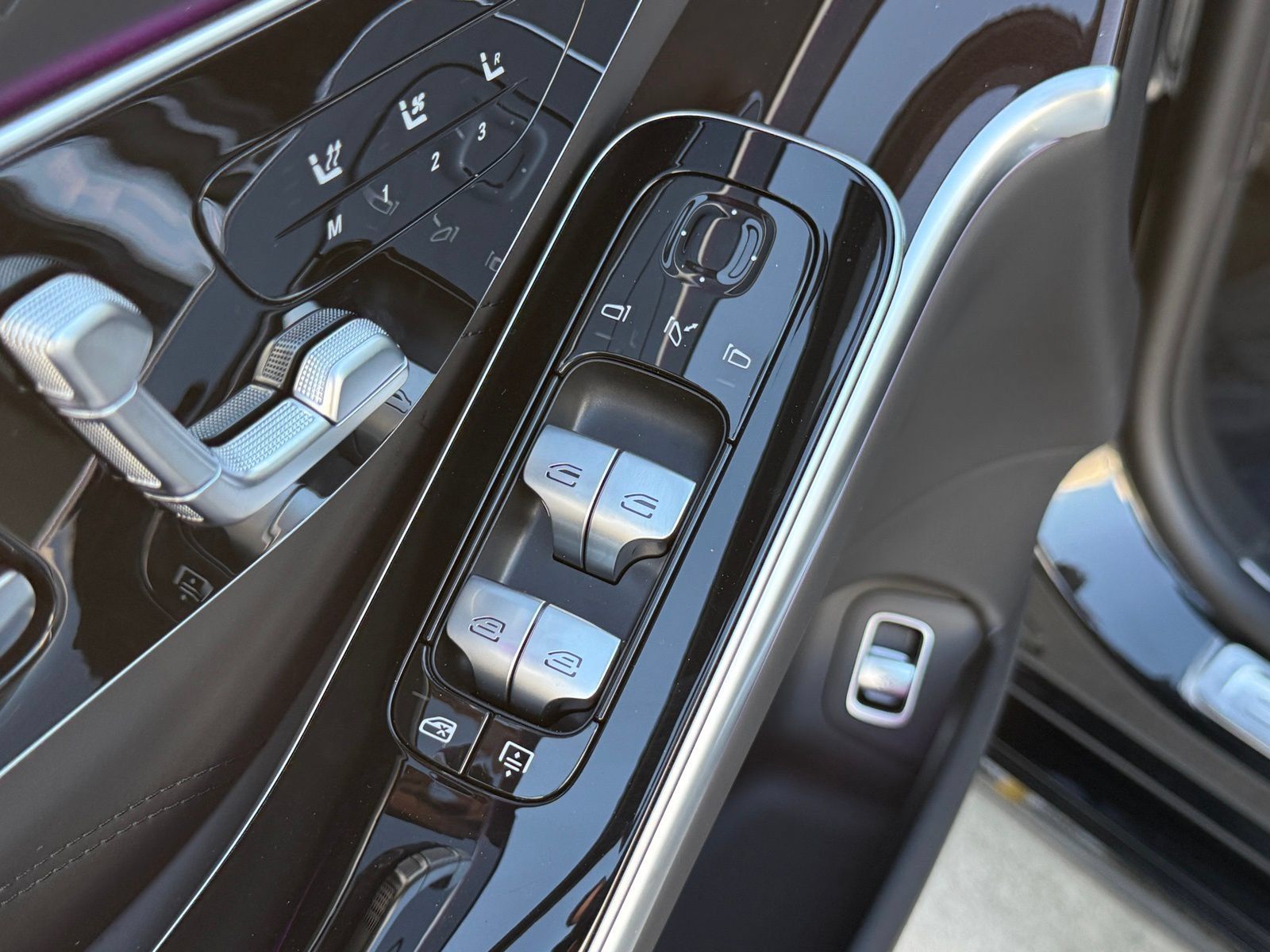 New 2026 Mercedes-Benz Maybach S 680 4MATIC image 15