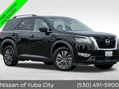 Used 2023 Nissan Pathfinder SV