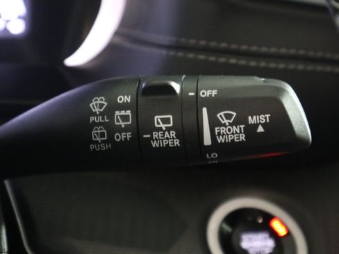 New 2025 Jeep Grand Cherokee L Altitude image 33