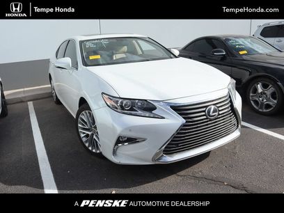 Used 2016 Lexus ES 350 w/ Navigation System Package