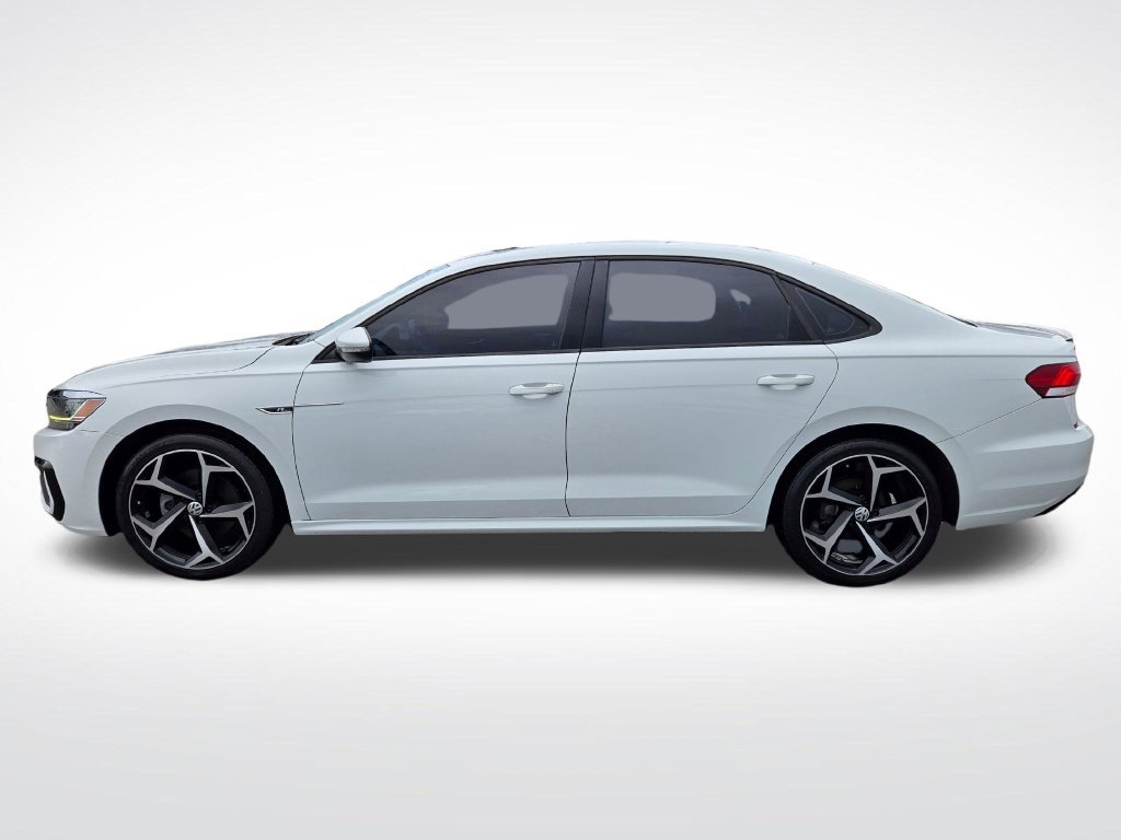 Used 2021 Volkswagen Passat 2.0T R-Line FWD image 4