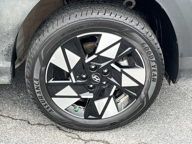 Used 2025 Hyundai Kona SEL AWD/4WD image 11