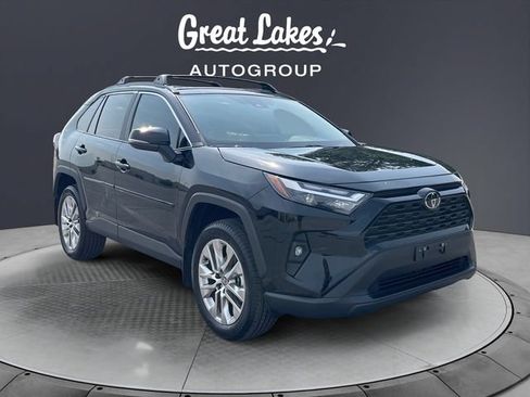 Used 2025 Toyota RAV4 XLE Premium FWD image 7