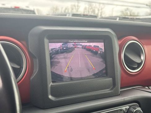 Used 2021 Jeep Wrangler Unlimited Rubicon image 17