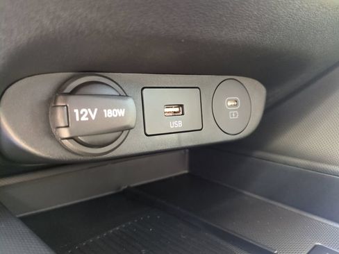 New 2026 Hyundai Elantra Limited FWD image 26