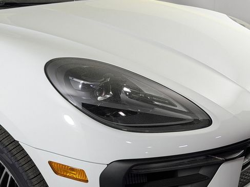 New 2026 Porsche Macan image 15