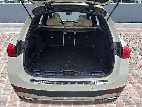 Used 2023 Mercedes-Benz GLC 300 image 18