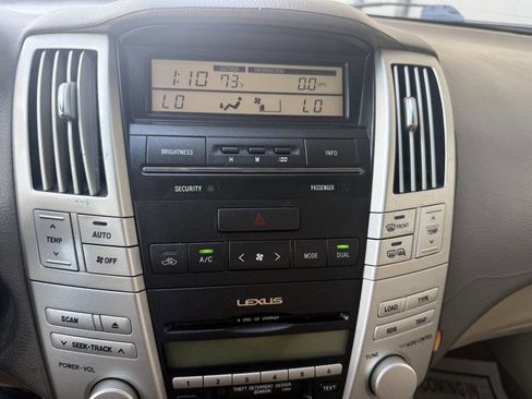 Used 2004 Lexus RX 330 image 3