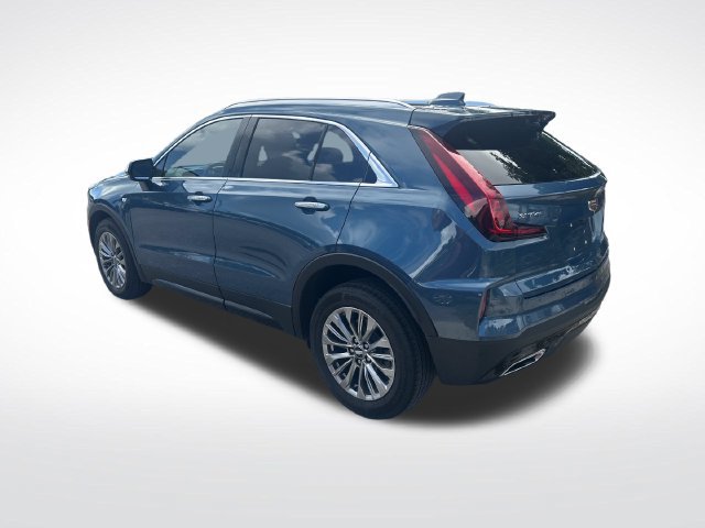 Certified 2024 Cadillac XT4 Premium Luxury FWD image 3