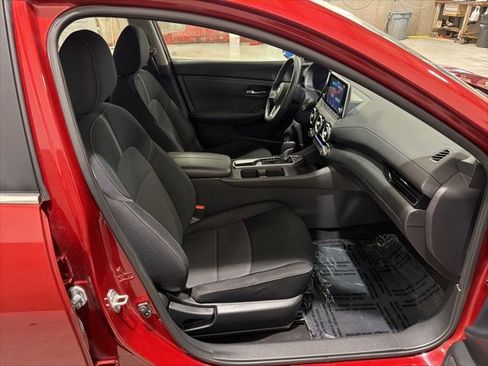 Certified 2021 Nissan Sentra SV image 14