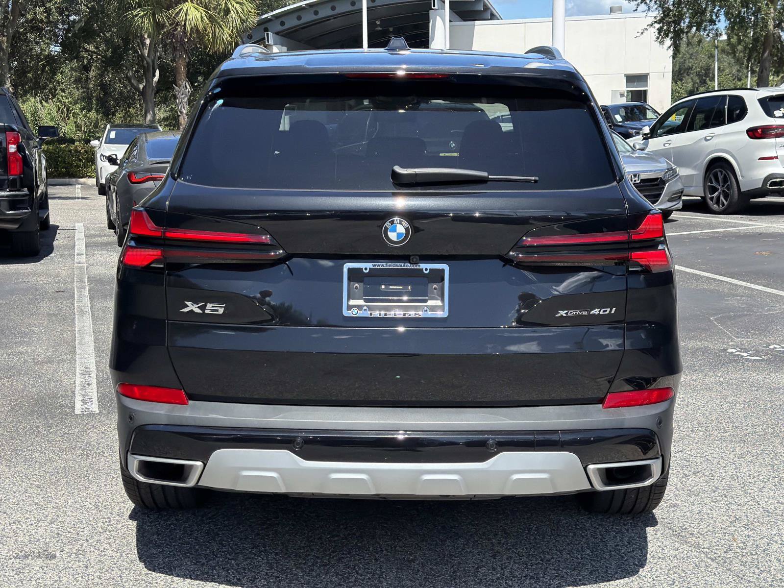 Used 2025 BMW X5 xDrive40i w/ Premium Package AWD/4WD image 5