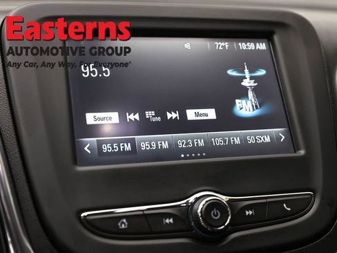 Used 2018 Chevrolet Equinox LT image 19