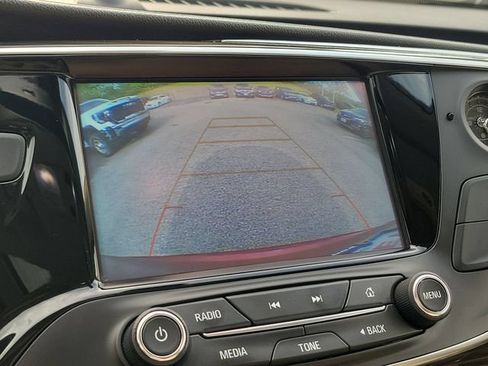 Used 2019 Buick Envision Essence AWD/4WD image 21