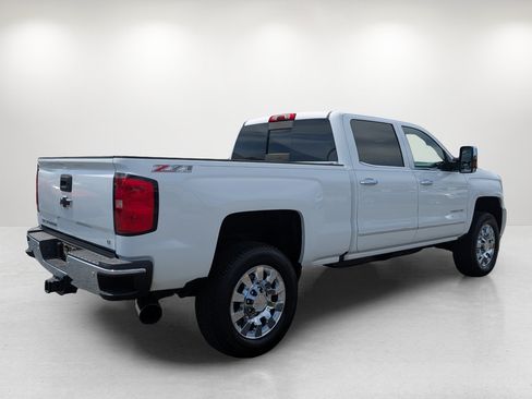 Used 2016 Chevrolet Silverado 2500 LTZ w/ Duramax Plus Package AWD/4WD image 5
