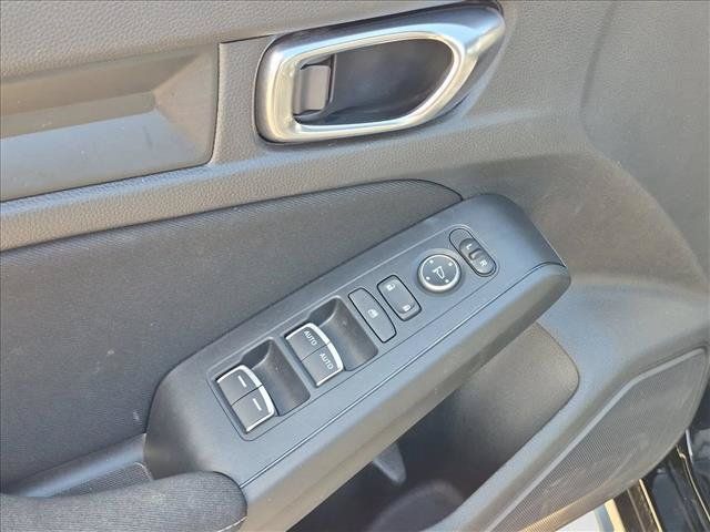 Used 2025 Honda Civic Sport image 11