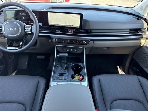 New 2026 Kia Carnival LXS image 19