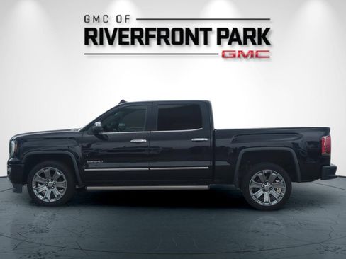 Used 2018 GMC Sierra 1500 Denali w/ Denali Ultimate Package AWD/4WD image 6