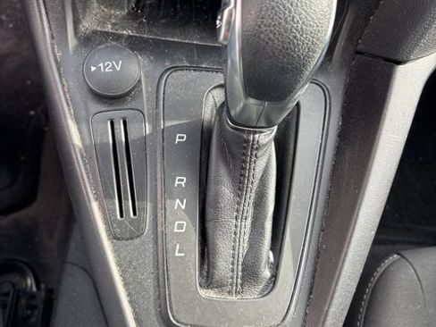 Used 2018 Ford Focus SE image 14
