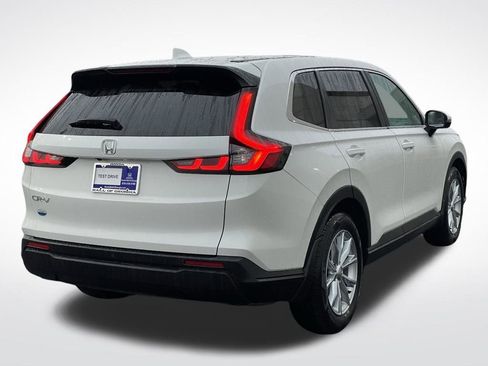 Certified 2025 Honda CR-V EX image 6