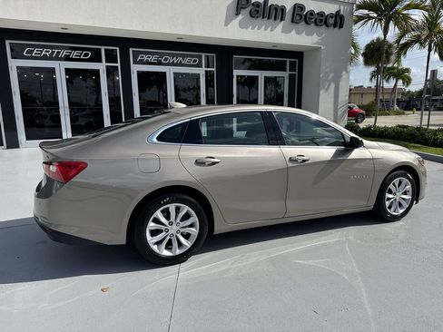 Used 2024 Chevrolet Malibu LT FWD image 4