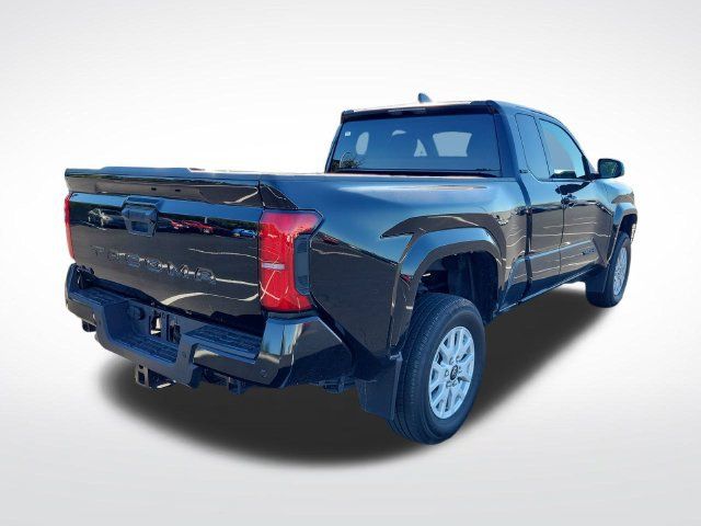 Used 2024 Toyota Tacoma SR5 AWD/4WD image 13
