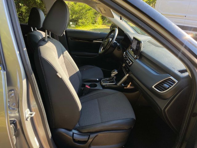 Used 2023 Kia Seltos S w/ Navigation Package FWD image 36