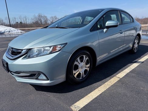 Used 2014 Honda Civic Hybrid Sedan image 2